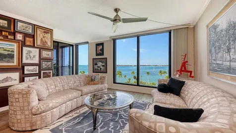 707 S Gulfstream Avenue Sarasota FL 34236