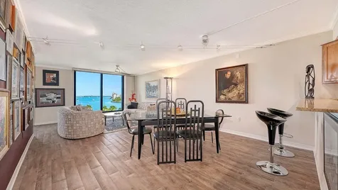 707 S Gulfstream Avenue Sarasota FL 34236