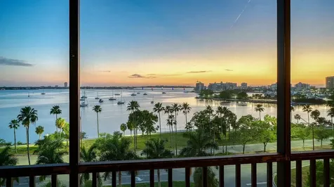707 S Gulfstream Avenue Sarasota FL 34236