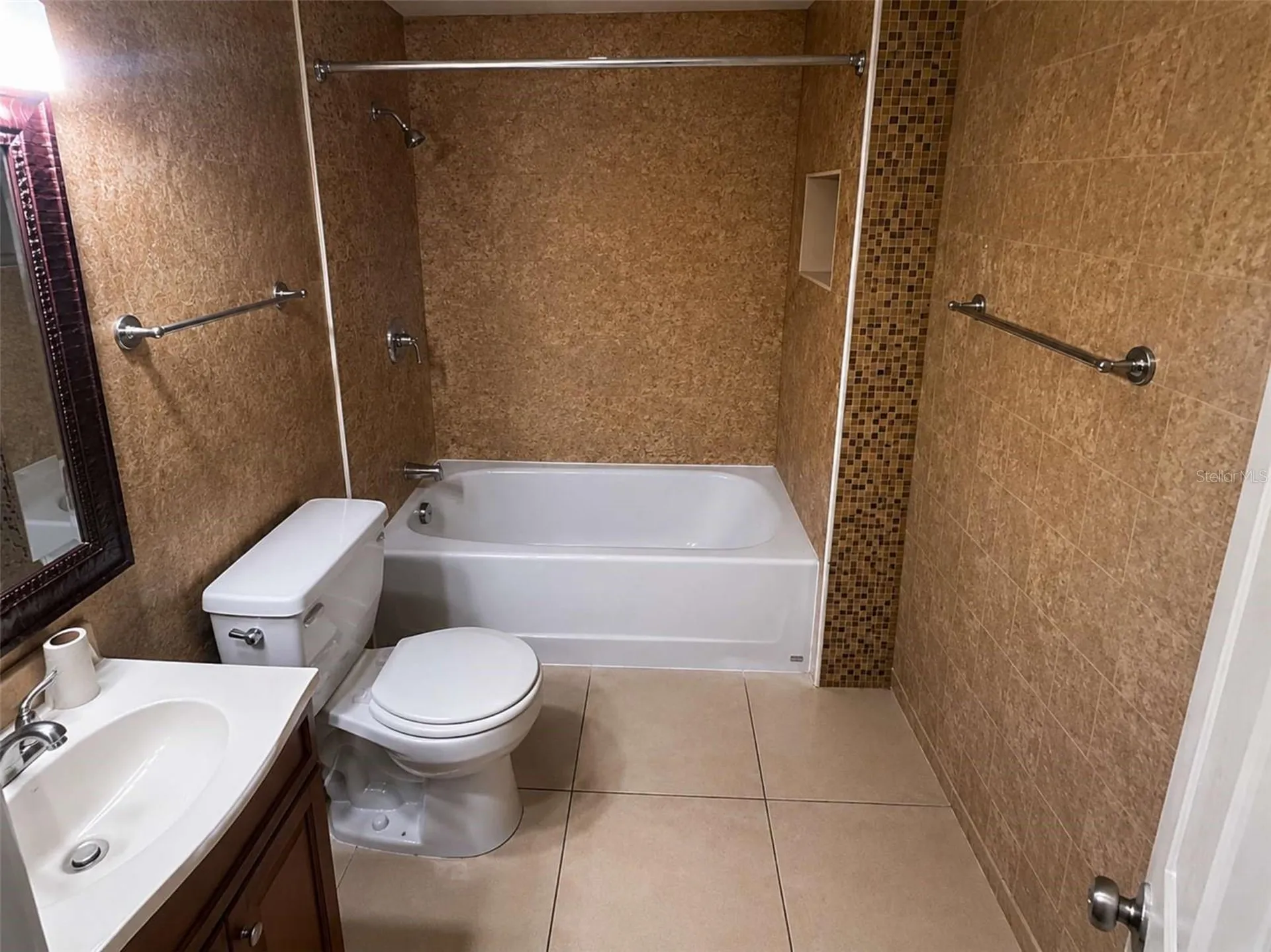 3522 W Price Avenue Tampa FL 33611