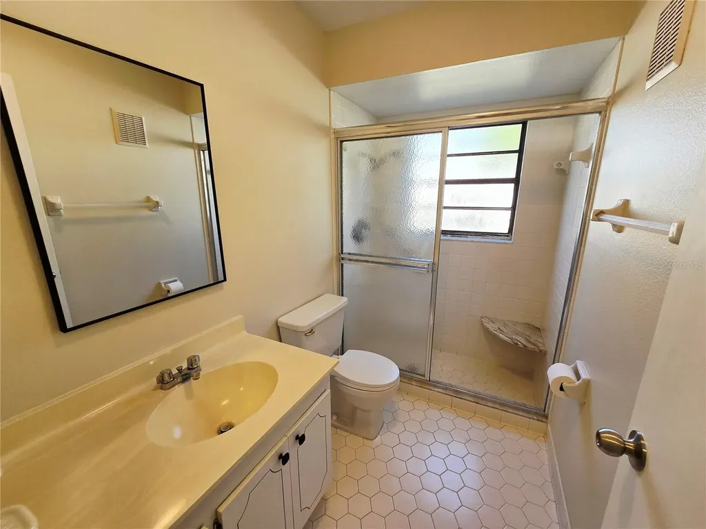 1225 56th Street W Bradenton FL 34209