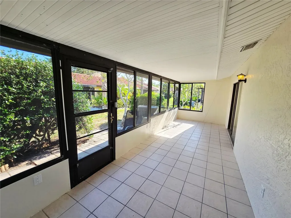 1225 56th Street W Bradenton FL 34209