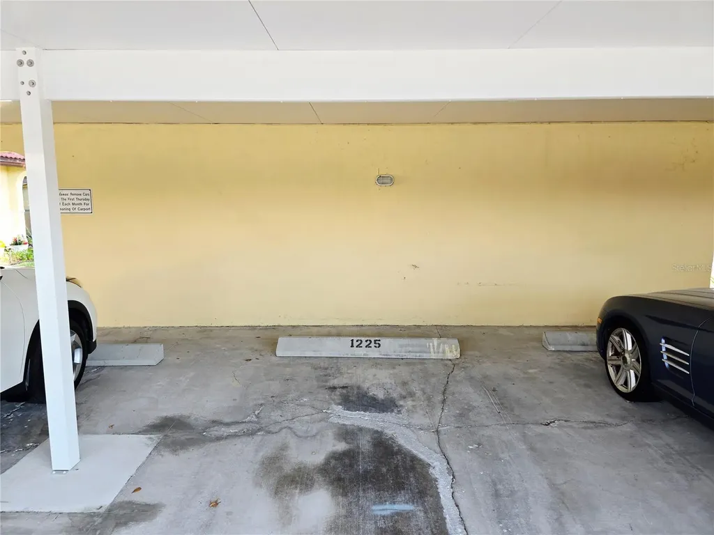1225 56th Street W Bradenton FL 34209