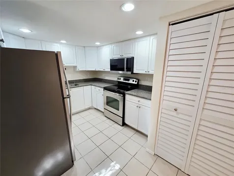 1225 56th Street W Bradenton FL 34209