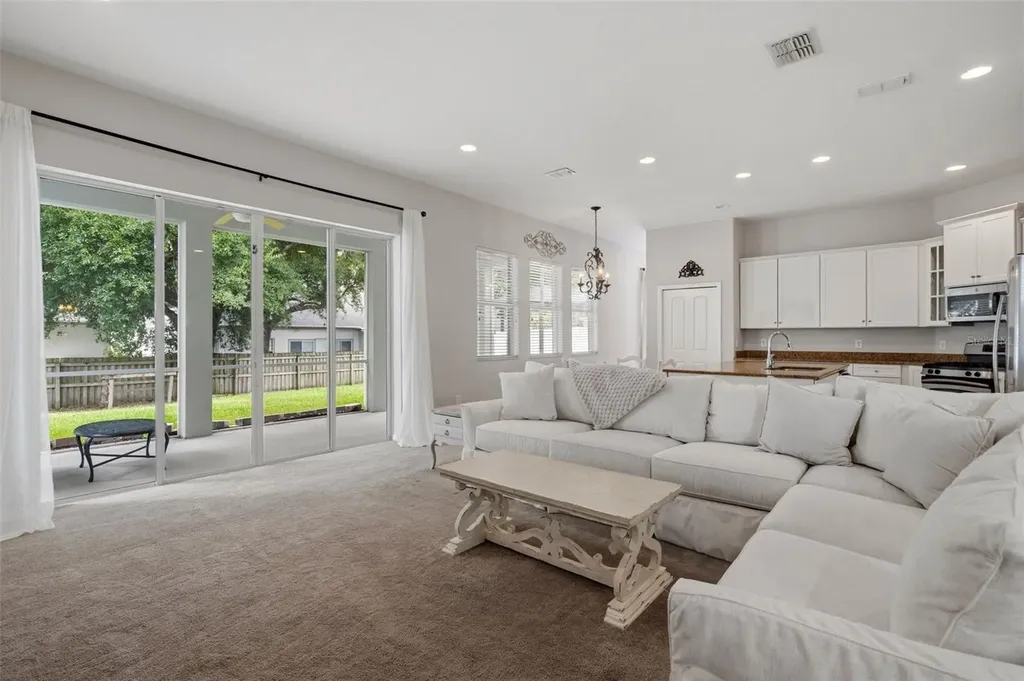 20008 Bluff Oak Boulevard Tampa FL 33647