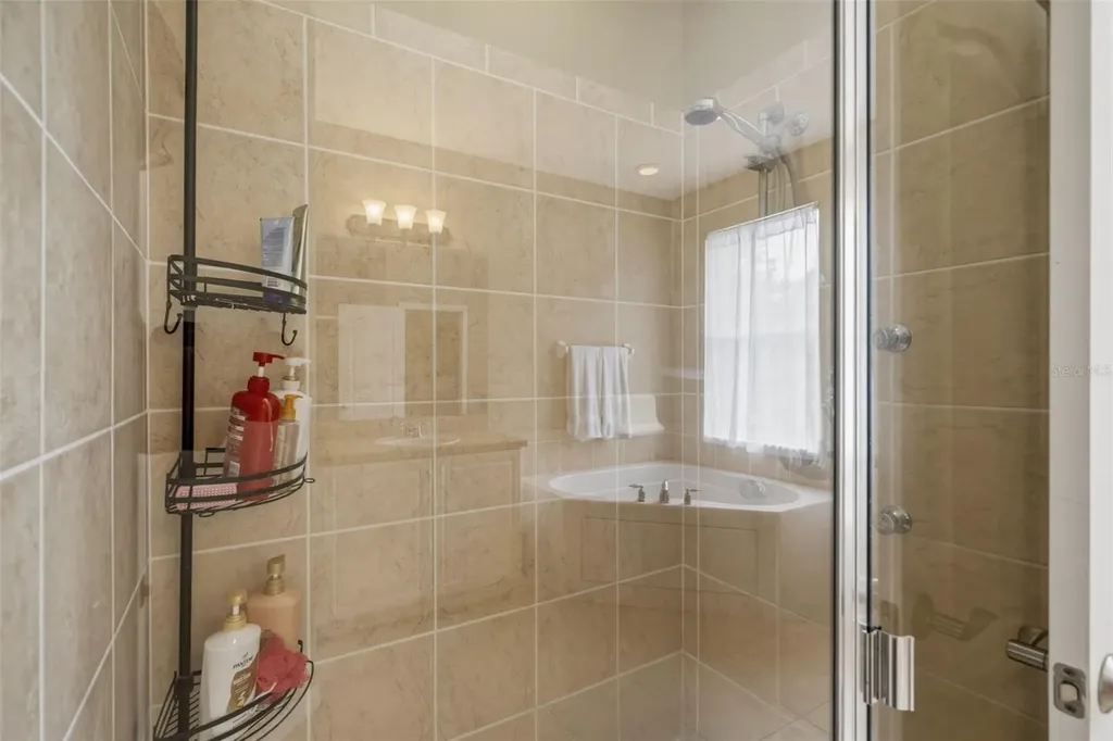 20008 Bluff Oak Boulevard Tampa FL 33647