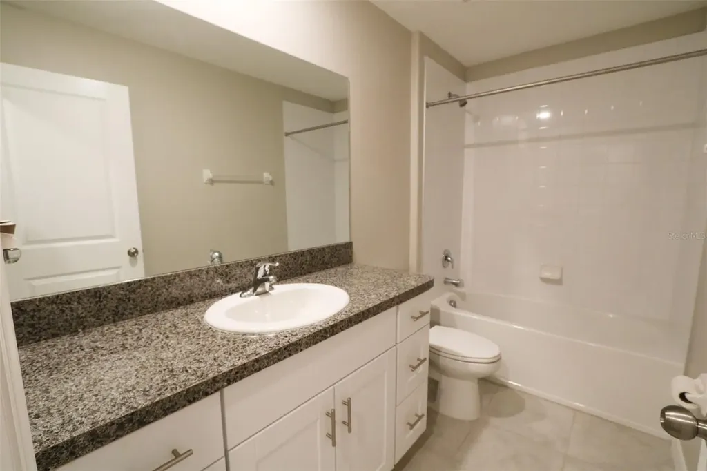 3715 Daisy Bloom Place Tampa FL 33619