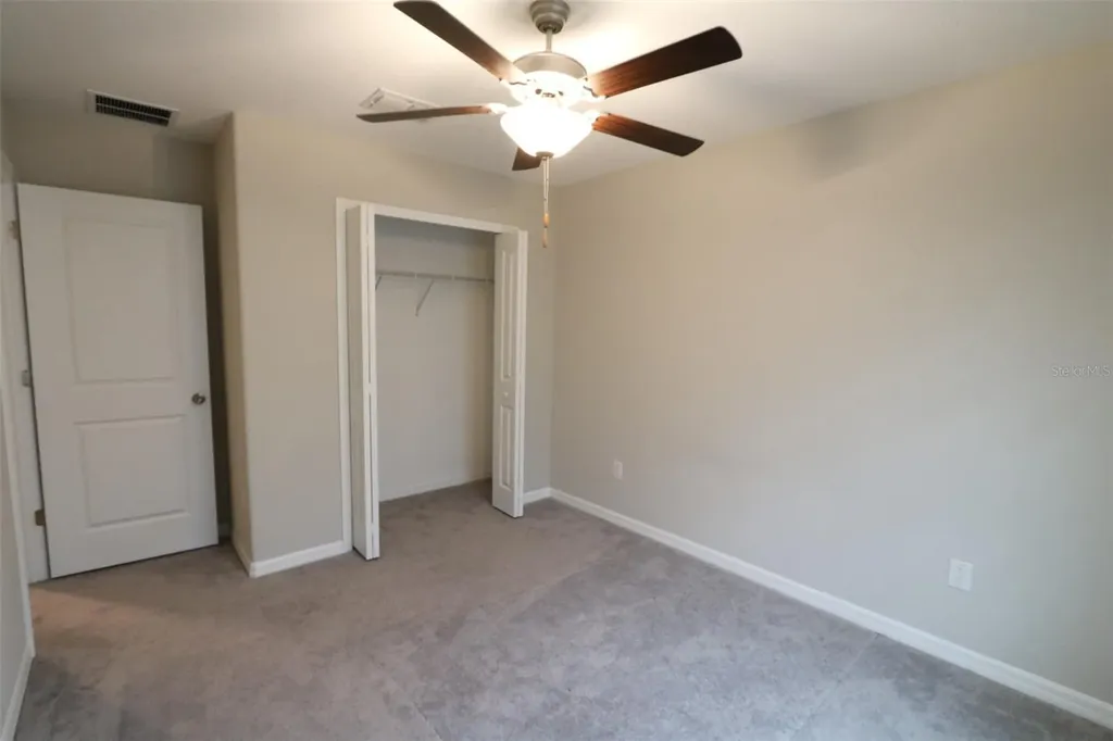 3715 Daisy Bloom Place Tampa FL 33619