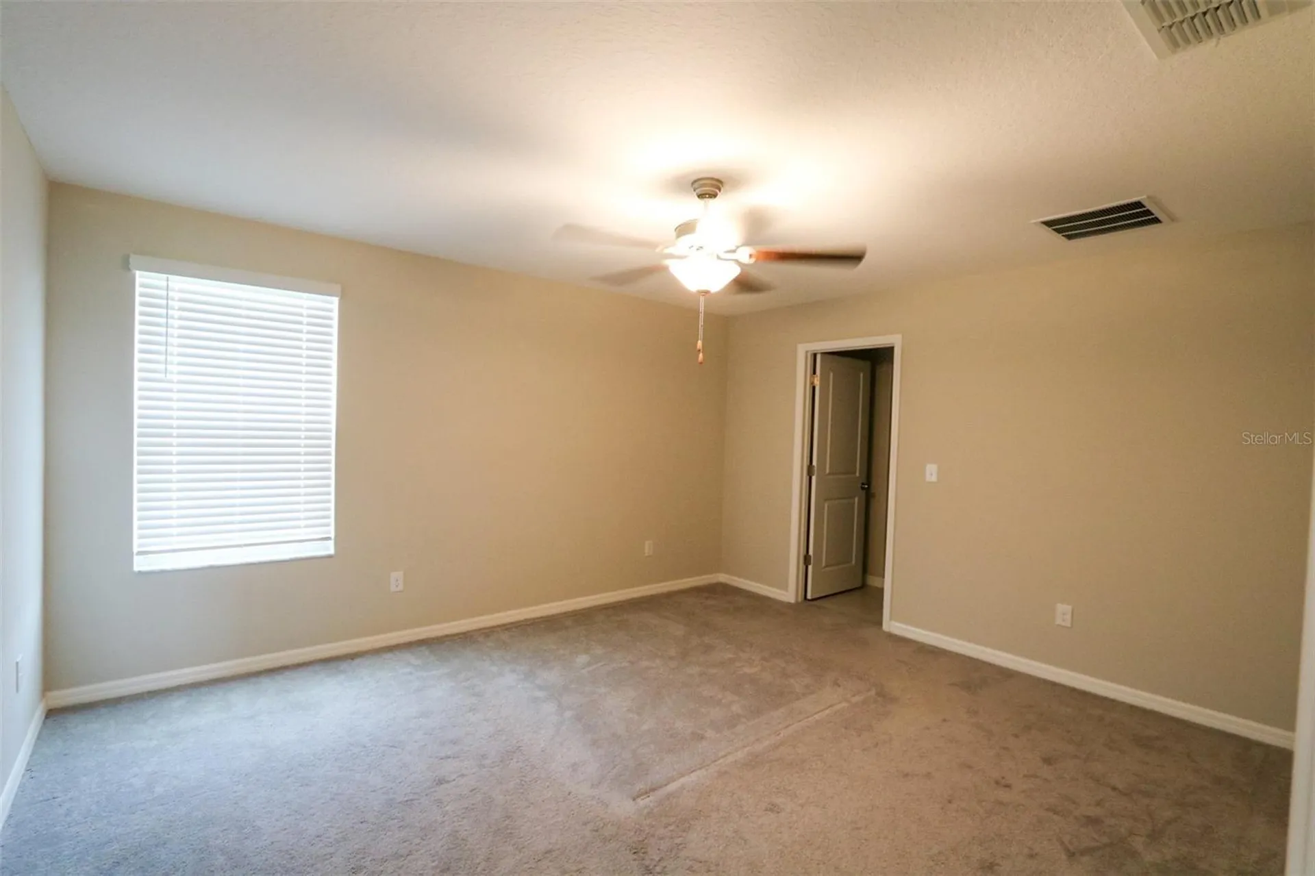 3715 Daisy Bloom Place Tampa FL 33619