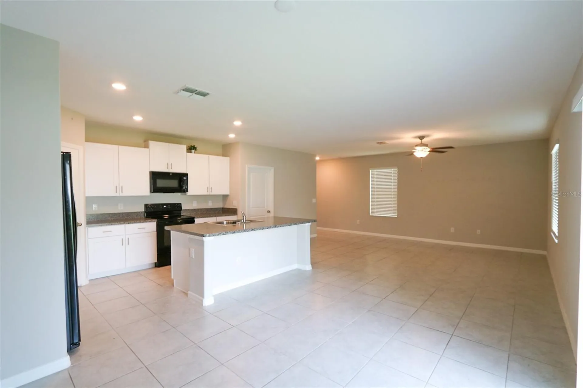 3715 Daisy Bloom Place Tampa FL 33619