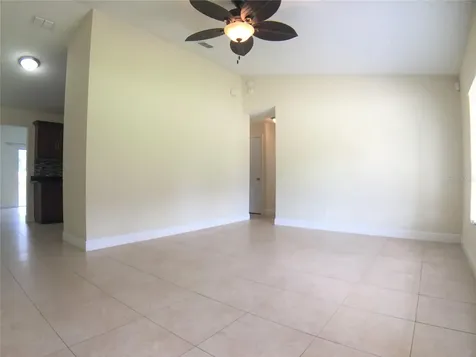 1927 E Lake Drive Casselberry FL 32707