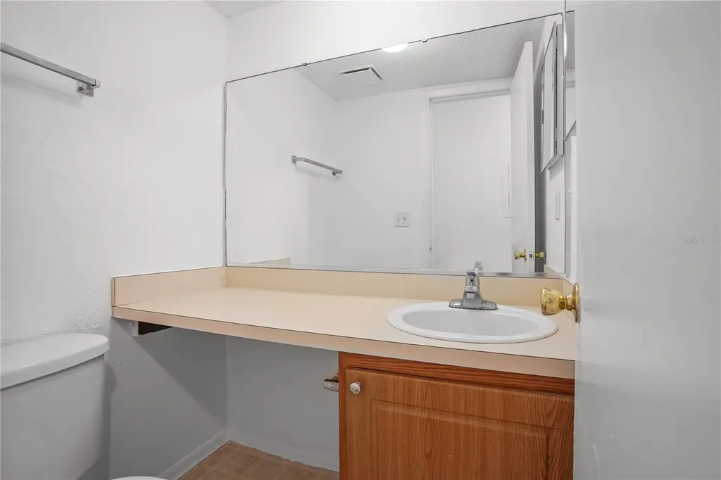 4223 S Semoran Boulevard Orlando FL 32822