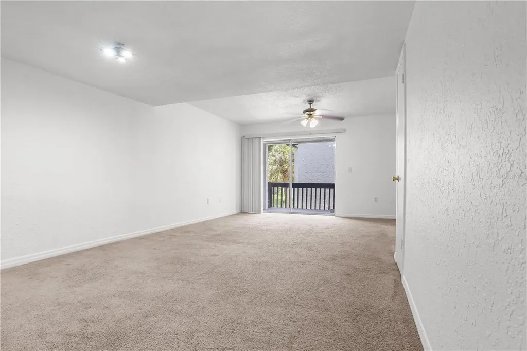 4223 S Semoran Boulevard Orlando FL 32822