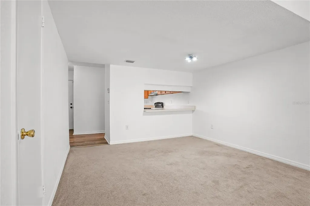 4223 S Semoran Boulevard Orlando FL 32822