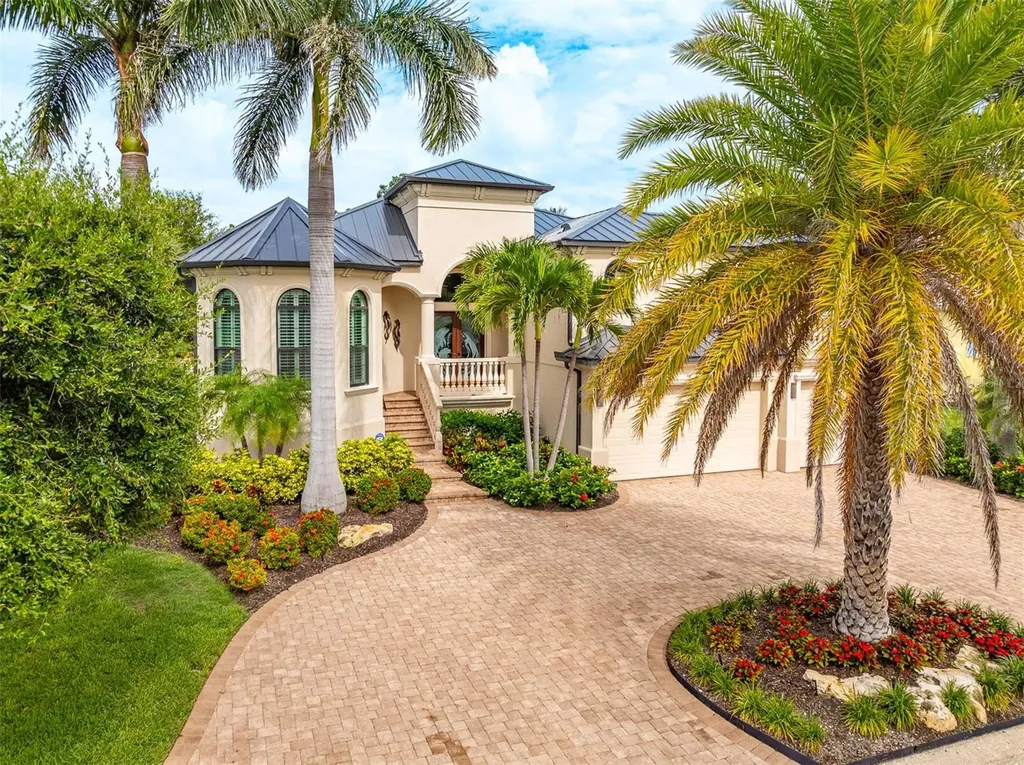 3271 Bayou Road Longboat Key FL 34228