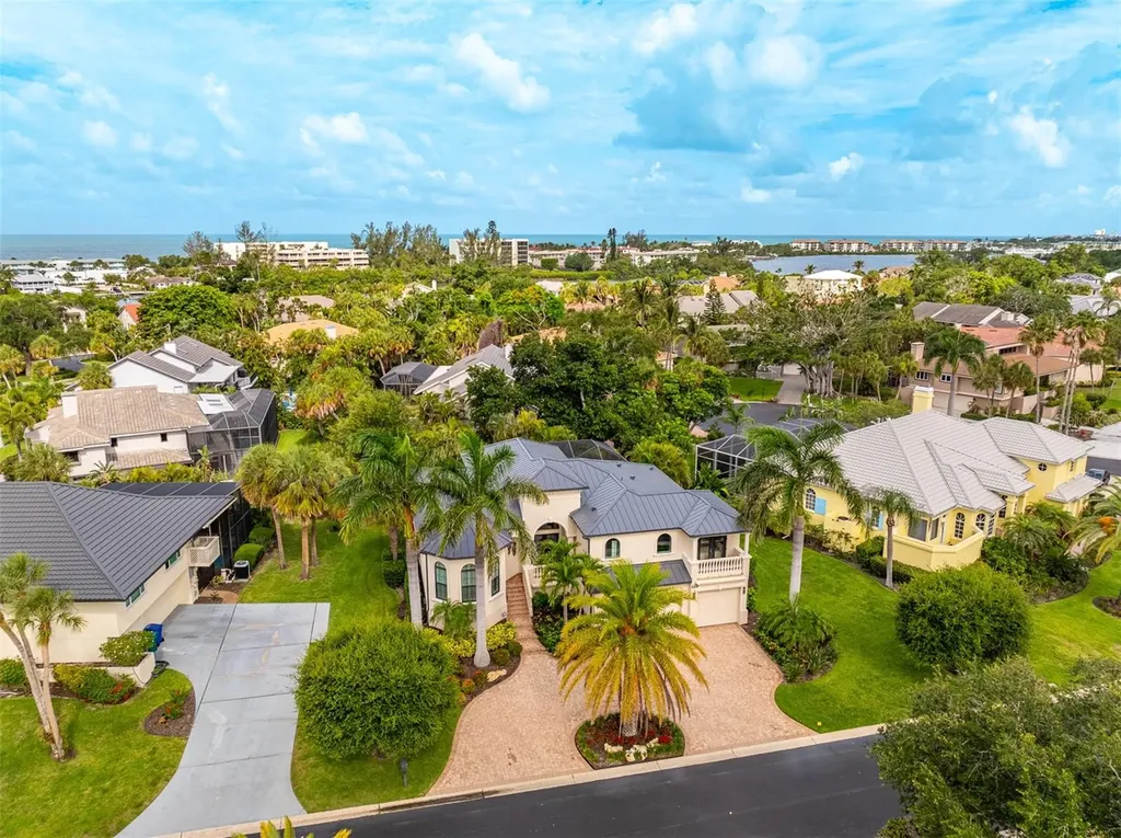 3271 Bayou Road Longboat Key FL 34228