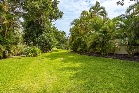 3271 Bayou Road Longboat Key FL 34228
