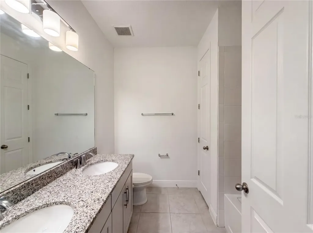 528 Bellissimo Place Howey In The Hills FL 34737