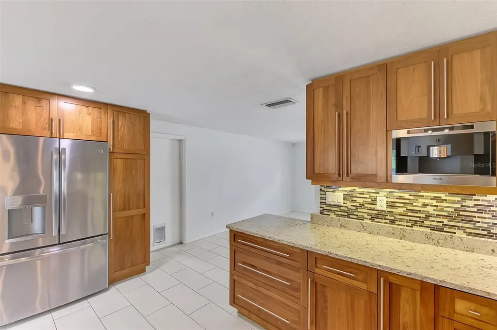 1110 Carmella Circle Sarasota FL 34243
