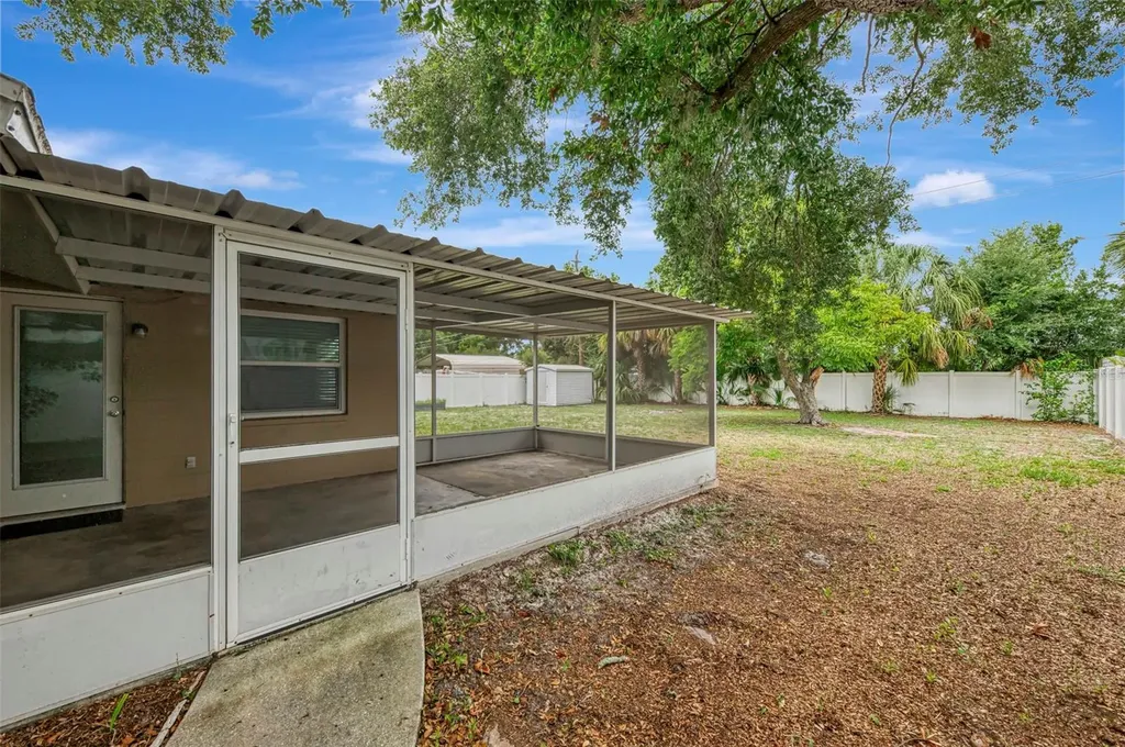 1110 Carmella Circle Sarasota FL 34243