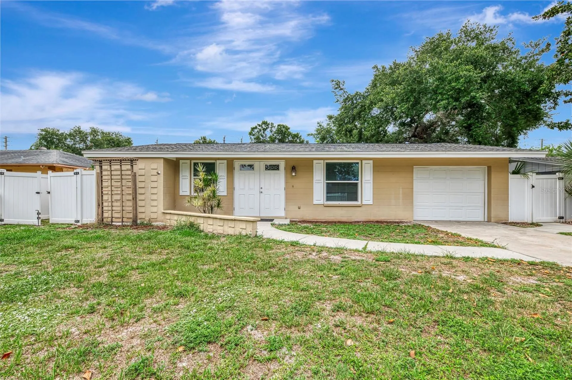 1110 Carmella Circle Sarasota FL 34243