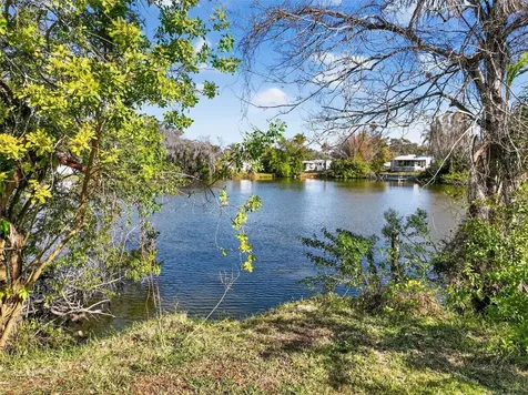 4505 Cottonwood Drive New Port Richey FL 34652