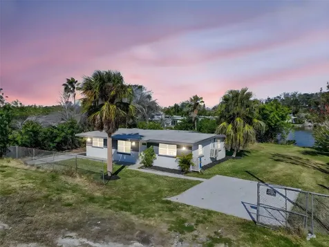 4505 Cottonwood Drive New Port Richey FL 34652