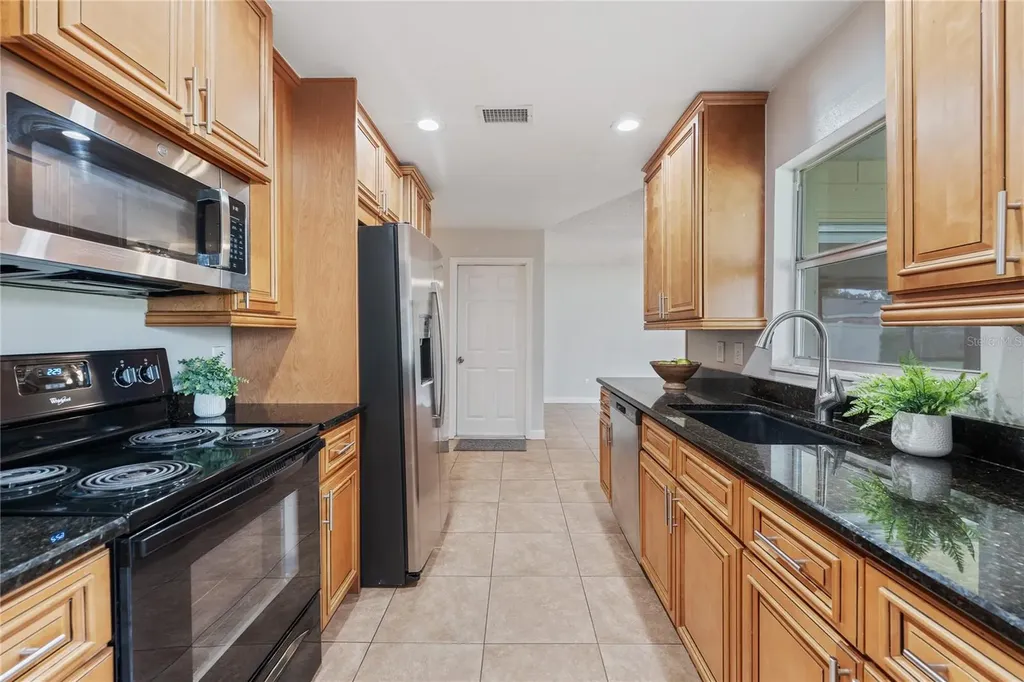 1016 Manchester Circle Winter Park FL 32792