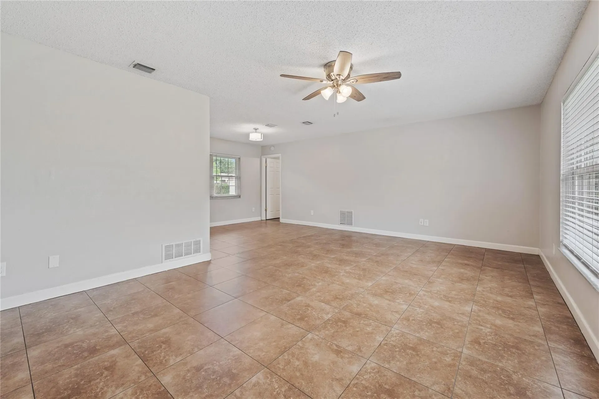 1016 Manchester Circle Winter Park FL 32792