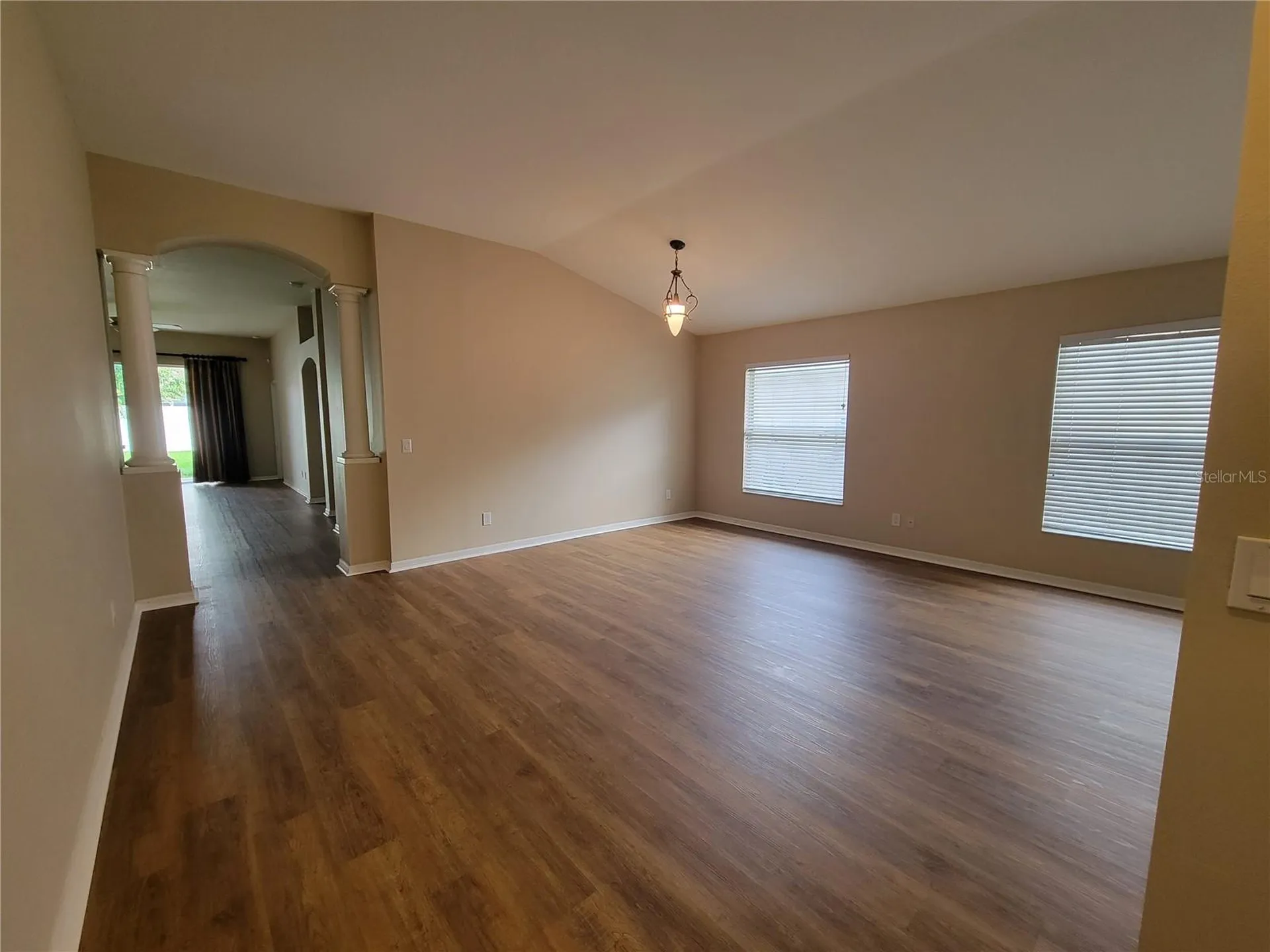 1125 Lumsden Pointe Boulevard Valrico FL 33594