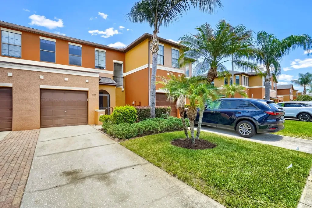 1048 Tullamore Drive Wesley Chapel FL 33543
