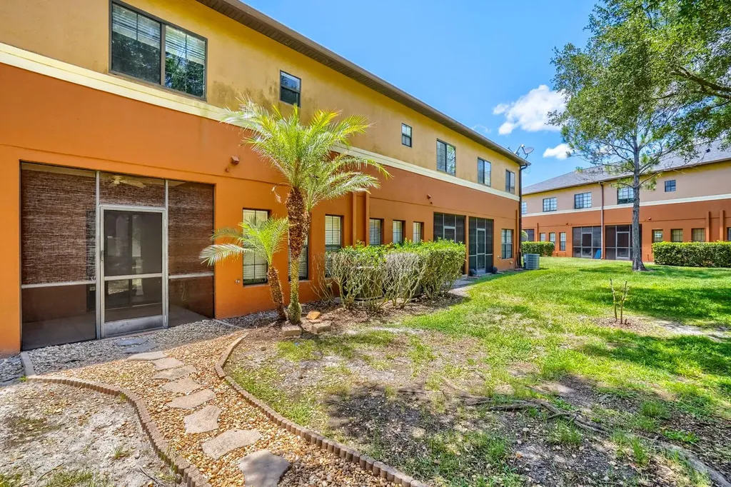 1048 Tullamore Drive Wesley Chapel FL 33543