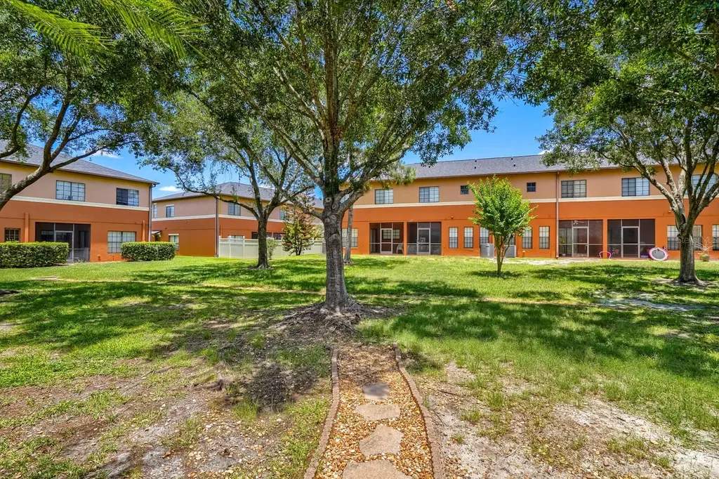 1048 Tullamore Drive Wesley Chapel FL 33543