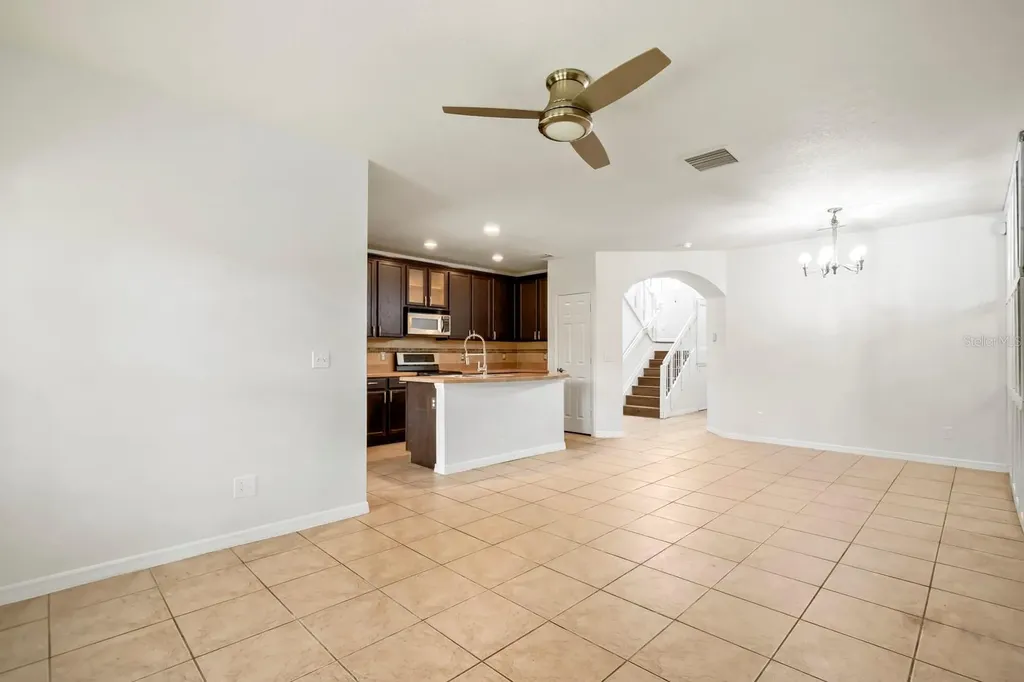 1048 Tullamore Drive Wesley Chapel FL 33543