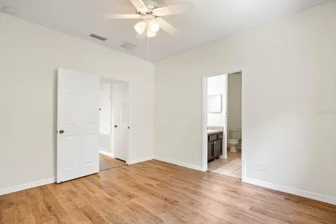 1048 Tullamore Drive Wesley Chapel FL 33543