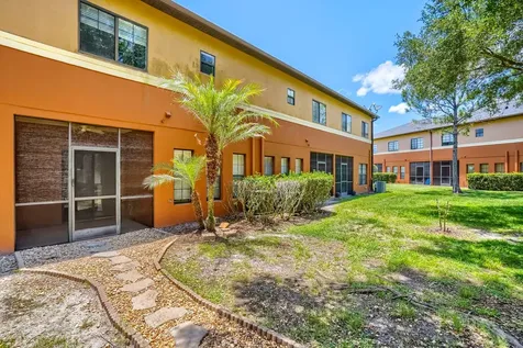 1048 Tullamore Drive Wesley Chapel FL 33543