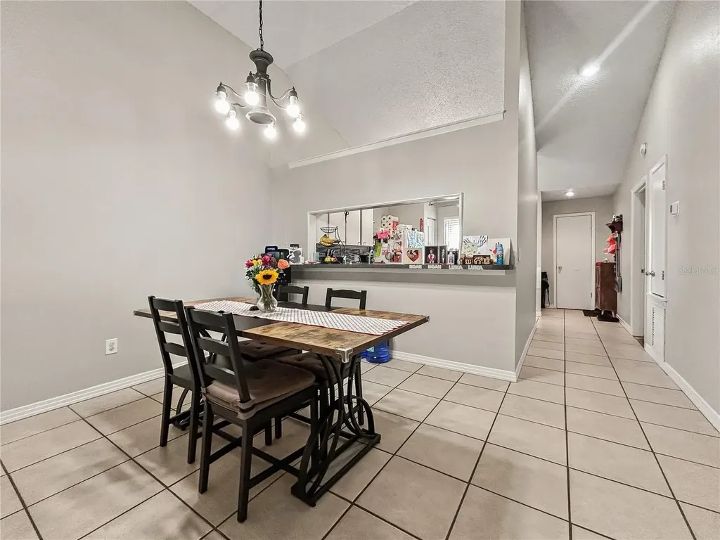 3426 SW Laurel Dale Drive Tampa FL 33618