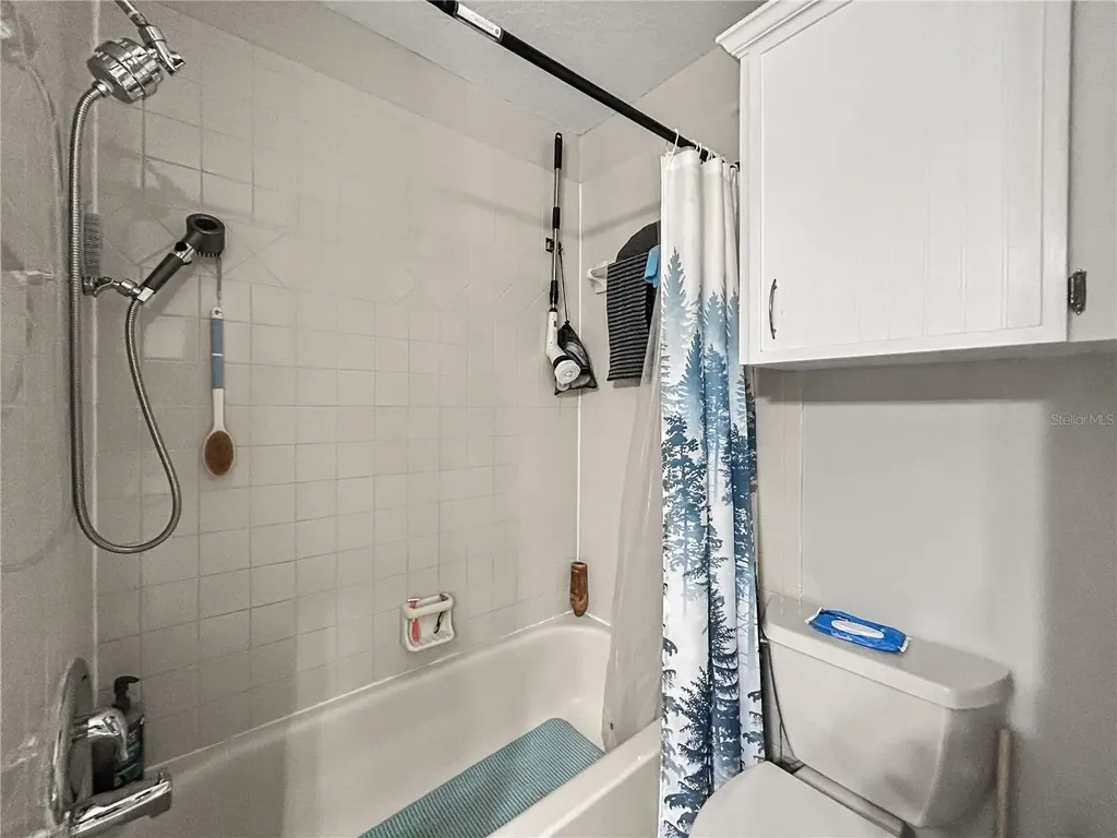 3426 SW Laurel Dale Drive Tampa FL 33618