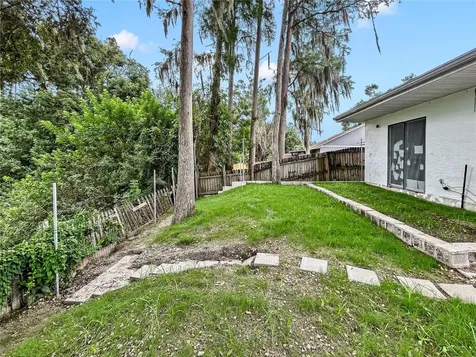 3426 SW Laurel Dale Drive Tampa FL 33618