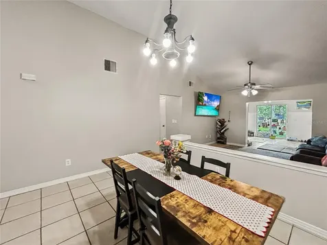 3426 SW Laurel Dale Drive Tampa FL 33618