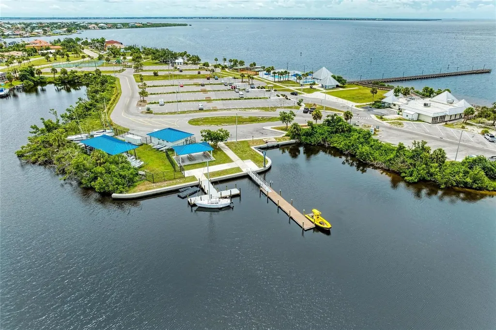 15100 Lyneburg Avenue Port Charlotte FL 33981