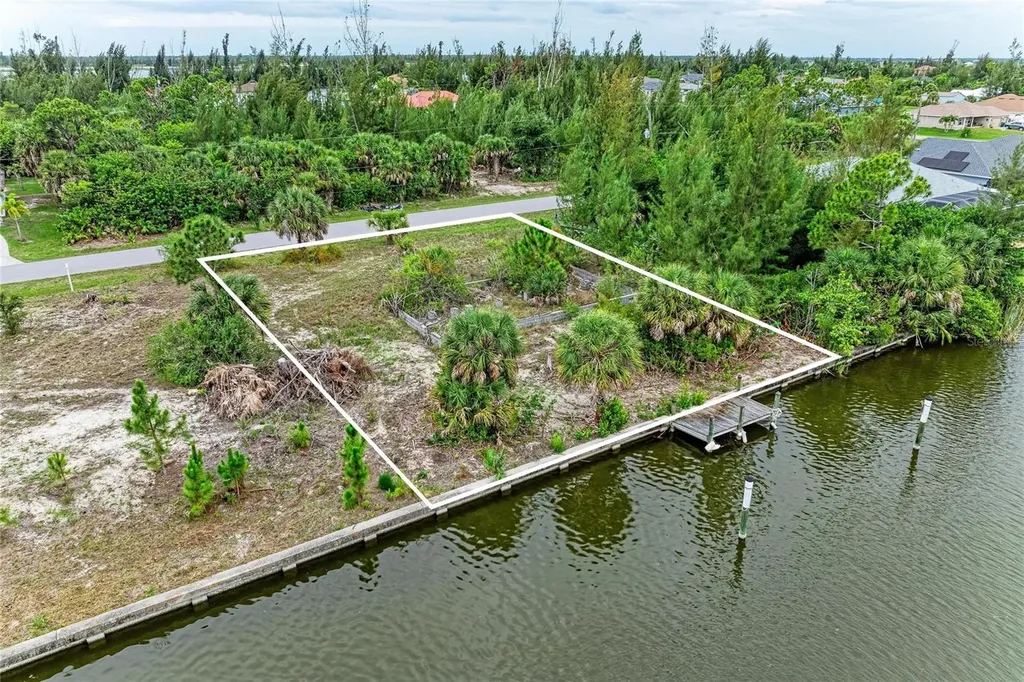 15100 Lyneburg Avenue Port Charlotte FL 33981