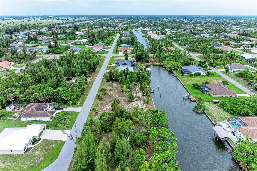 15100 Lyneburg Avenue Port Charlotte FL 33981