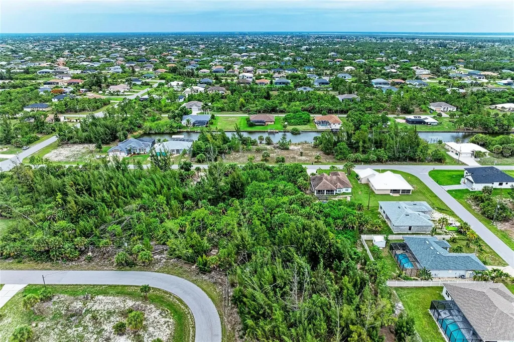 15100 Lyneburg Avenue Port Charlotte FL 33981
