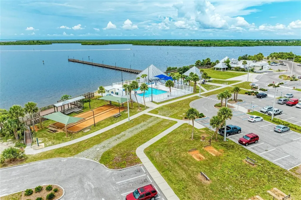 15100 Lyneburg Avenue Port Charlotte FL 33981