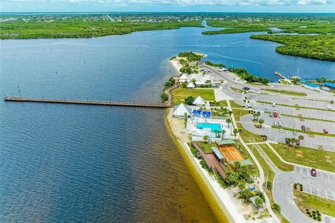 15100 Lyneburg Avenue Port Charlotte FL 33981