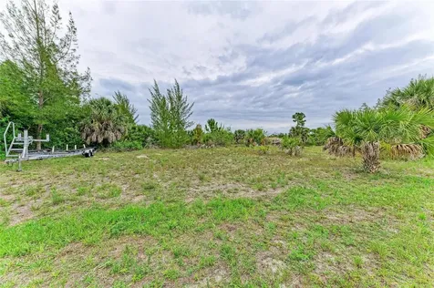 15100 Lyneburg Avenue Port Charlotte FL 33981