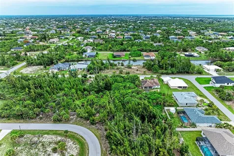 15100 Lyneburg Avenue Port Charlotte FL 33981