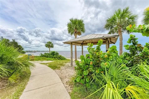 15100 Lyneburg Avenue Port Charlotte FL 33981