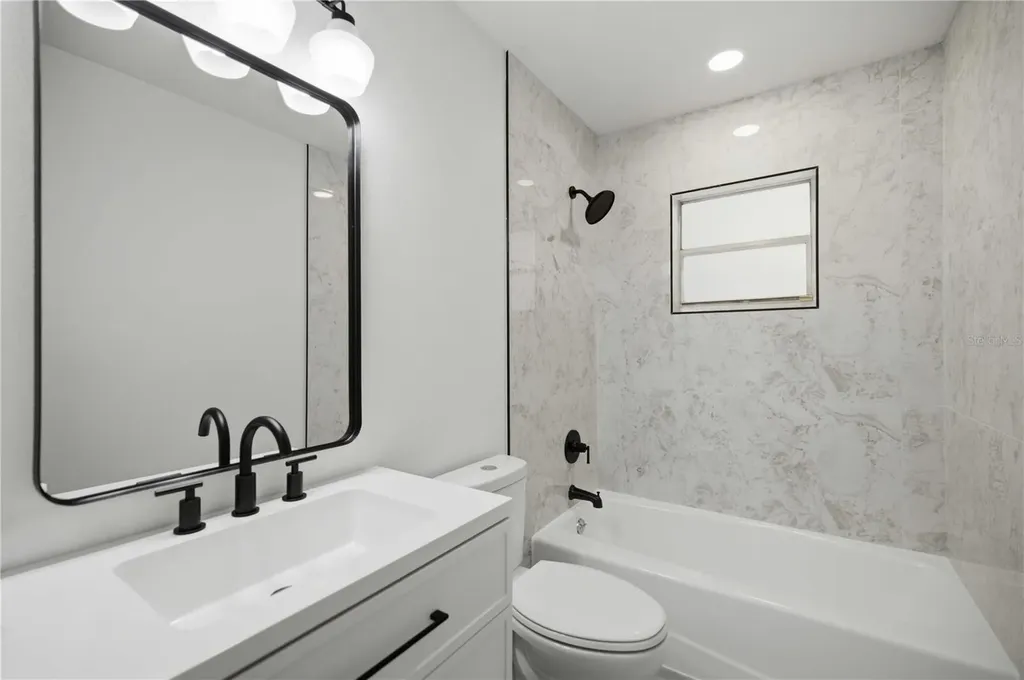 5611 NE 5th Place Ocala FL 34470